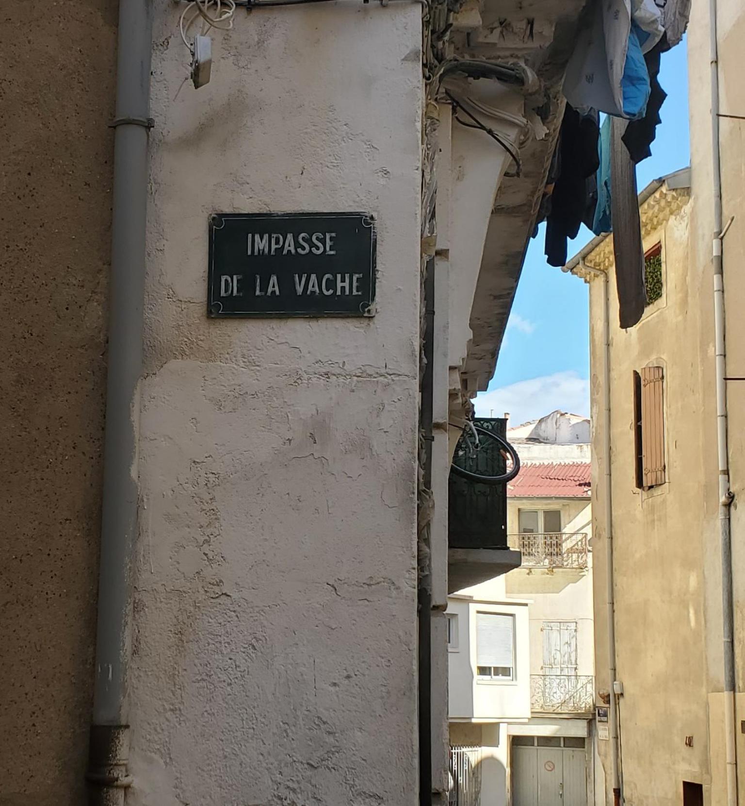La Vaca T3 Standing Climatisation Wifi Netflix Coeur Historique Apartamento Béziers Exterior foto