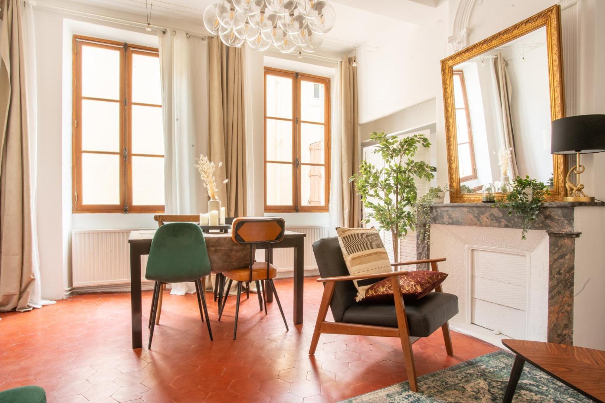 La Vaca T3 Standing Climatisation Wifi Netflix Coeur Historique Apartamento Béziers Exterior foto